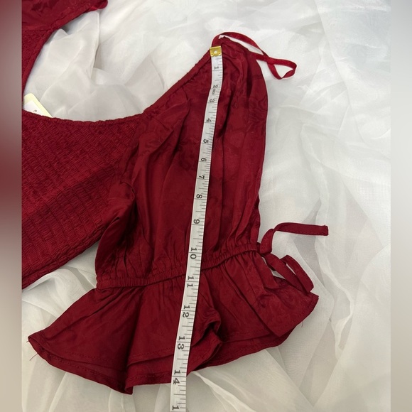 Band of Gypsies Lea Rhubarb Smocked Crop Top Size Large Red NWT - Picture 9 of 12
